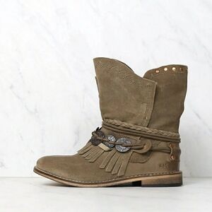 Musse & Cloud Anaeh By Anthropologie Suede Booties with Braided Detail Size 7